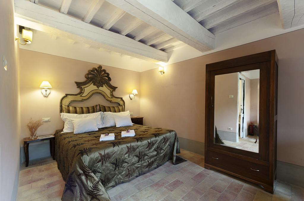 Borgo Di Carpiano Hotel Mengara Luaran gambar